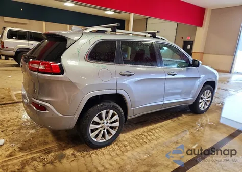 2017 Jeep Cherokee Overland z USA, uszkodzony, nr VIN 1C4PJMJS5HW503826